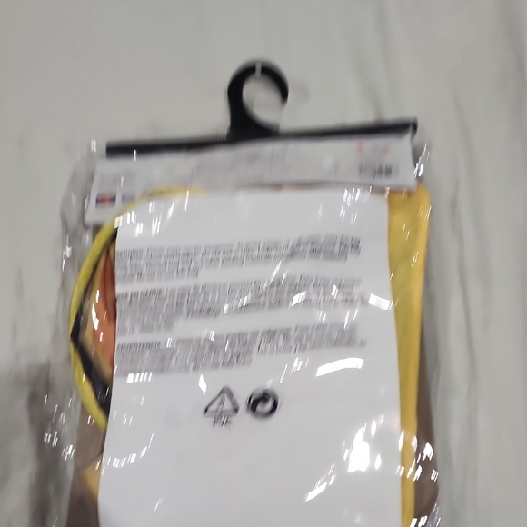 Paw Patrol Rubble Pop-Out Costume 4+ OSFM - Yellow - Picture 8 of 8